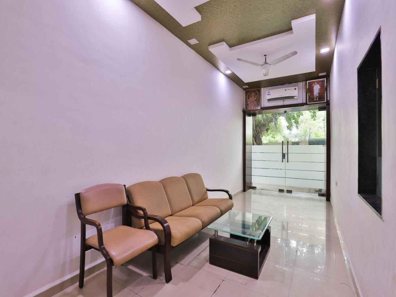Hotel Ambica Daman Exterior foto